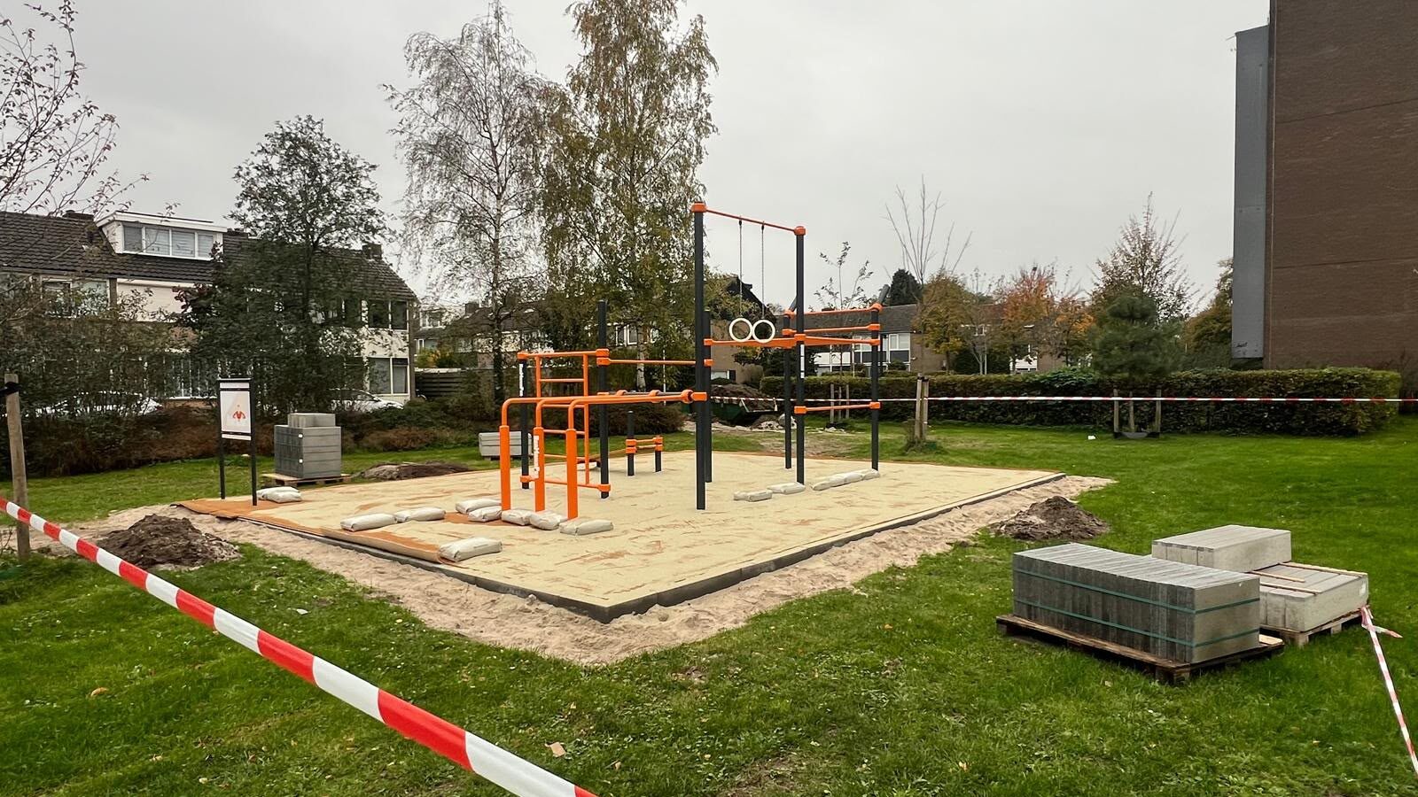 Nieuw sportveldje in de Banjostraat